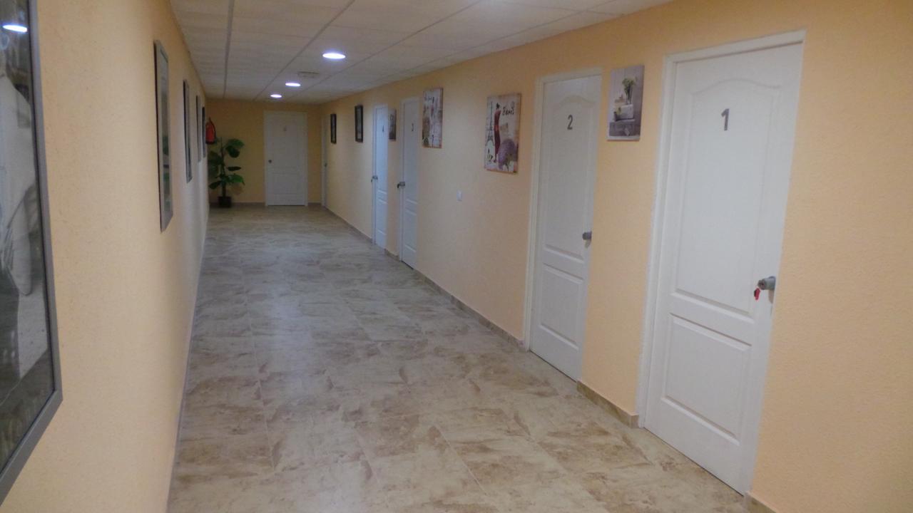 Hotel Restaurant Cau Blanch Useras Экстерьер фото